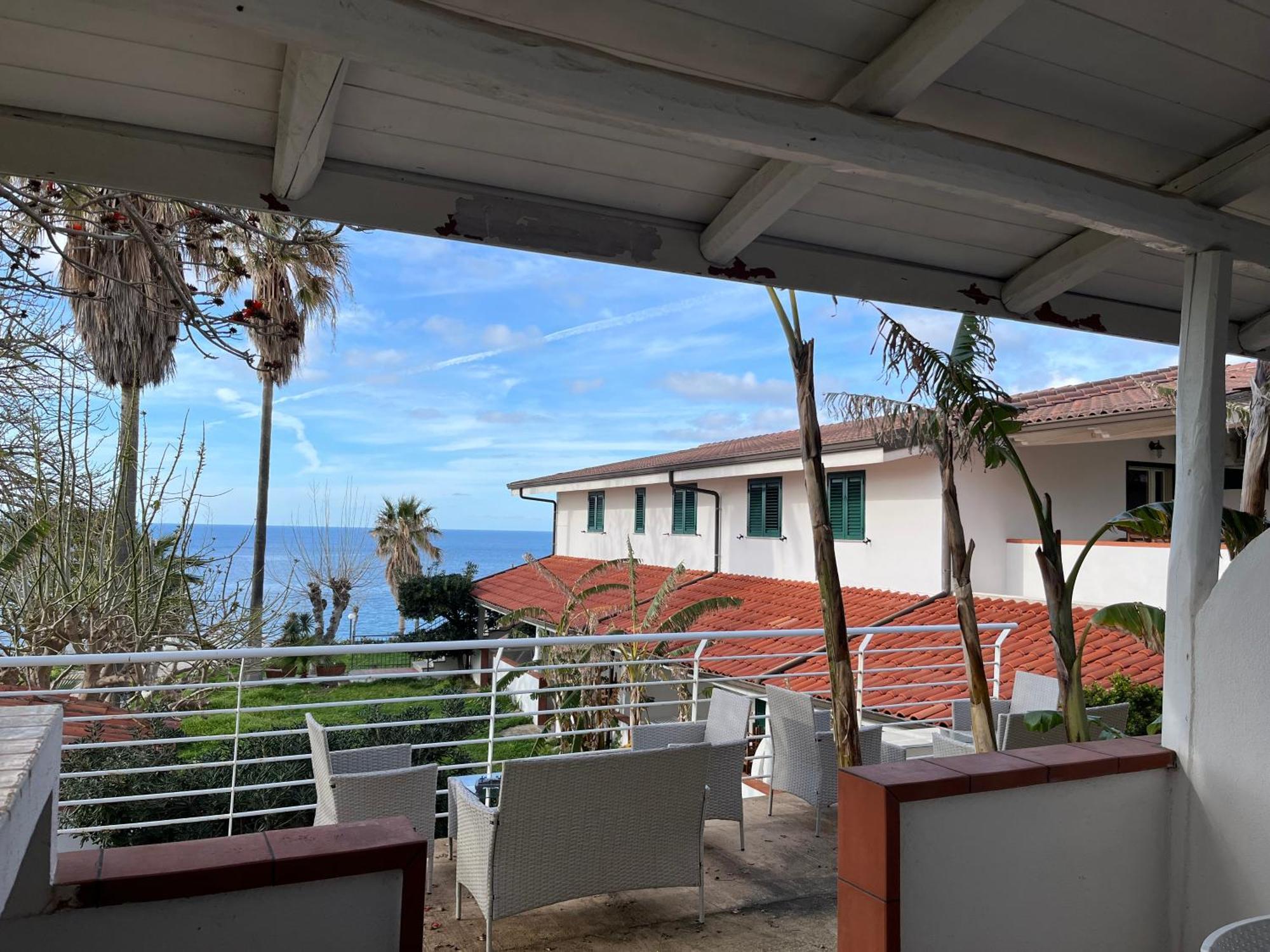 Residence Araba Fenice トロペーア エクステリア 写真