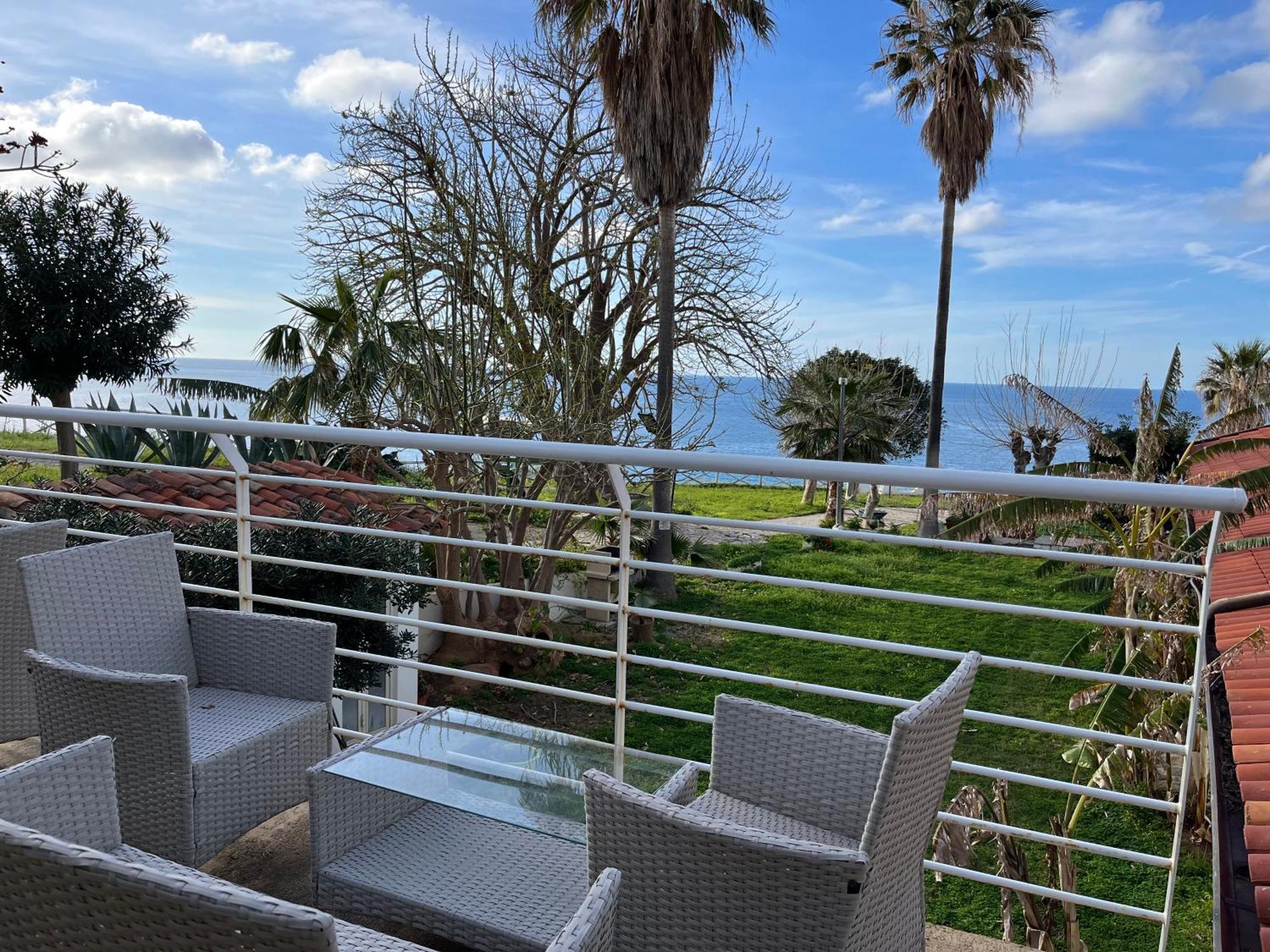 Residence Araba Fenice トロペーア エクステリア 写真