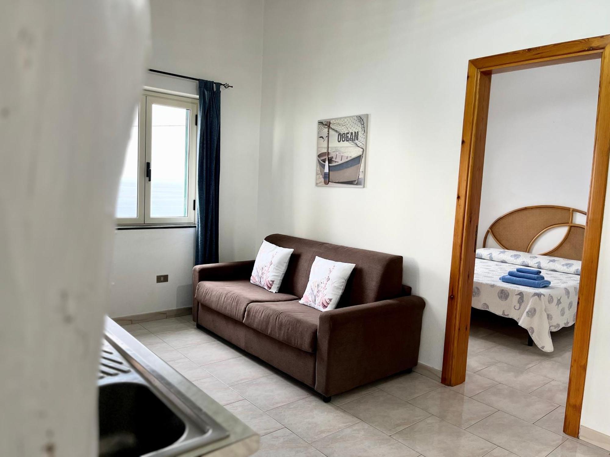 Residence Araba Fenice トロペーア エクステリア 写真