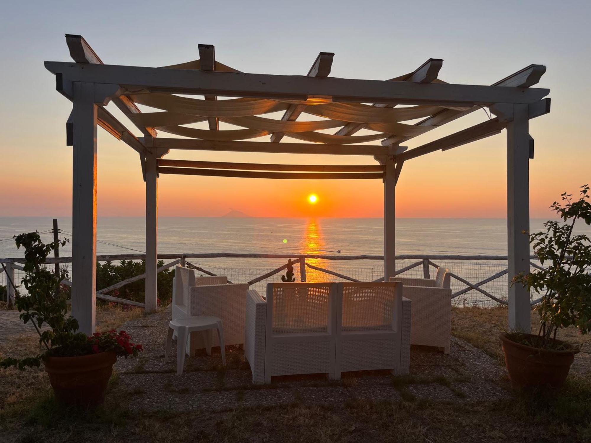 Residence Araba Fenice トロペーア エクステリア 写真